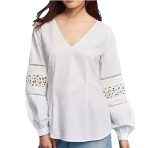 Anthropologie Maeve Lace Cut Arm Elegant White V-Neck Women’s Blouse Size 0